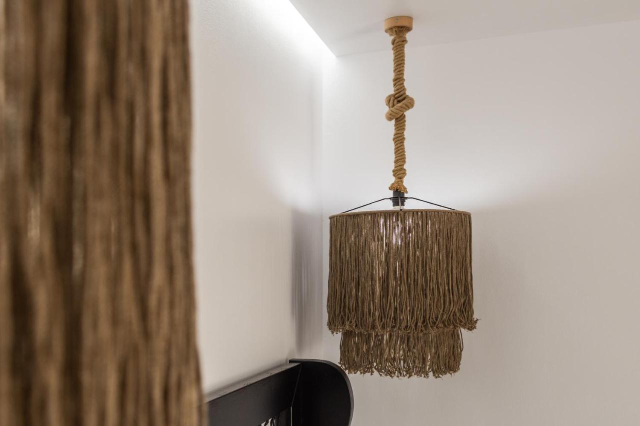 Orama Suites Milos Adamantas  Ngoại thất bức ảnh