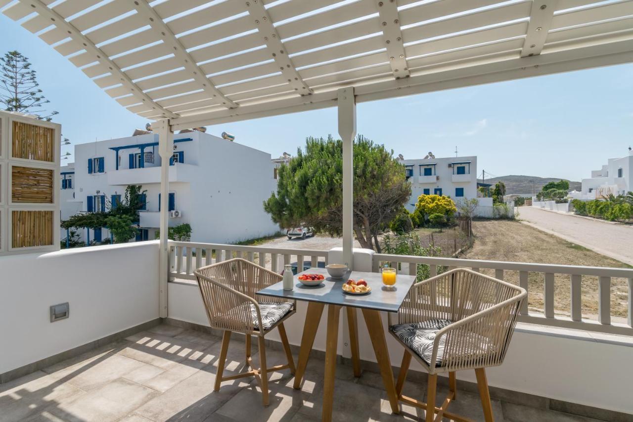 Orama Suites Milos Adamantas  Ngoại thất bức ảnh
