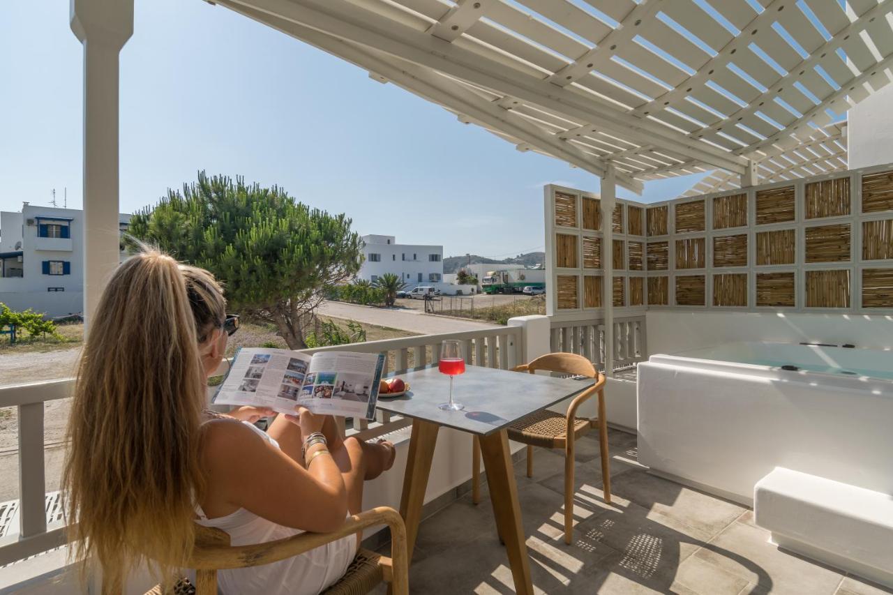 Orama Suites Milos Adamantas  Ngoại thất bức ảnh